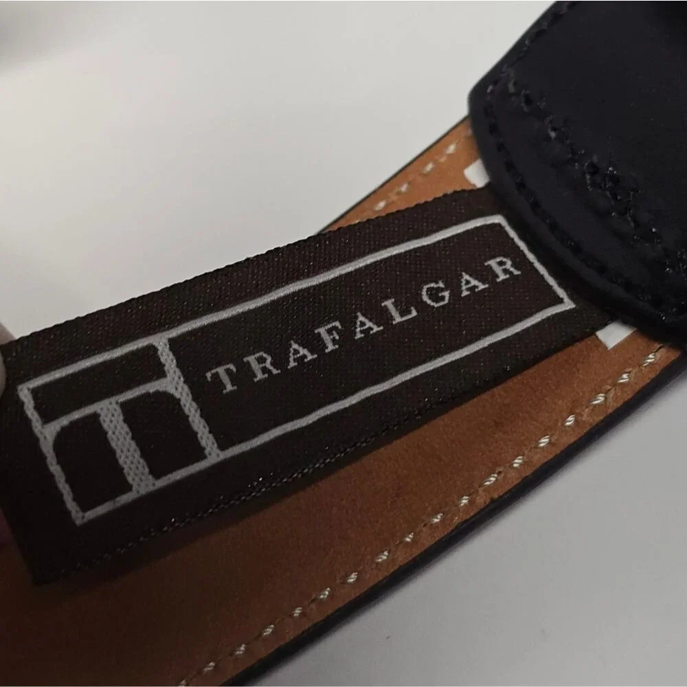 TRAFALGAR Black Leather Classic Dress Minimalist Belt Size 42